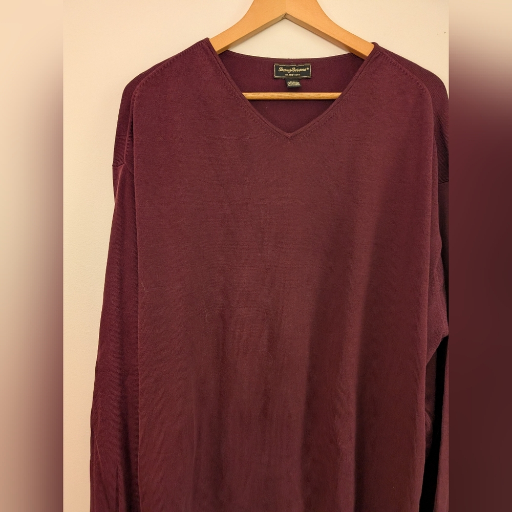 Tommy Bahama Men's Deep Red V-Neck Sweater